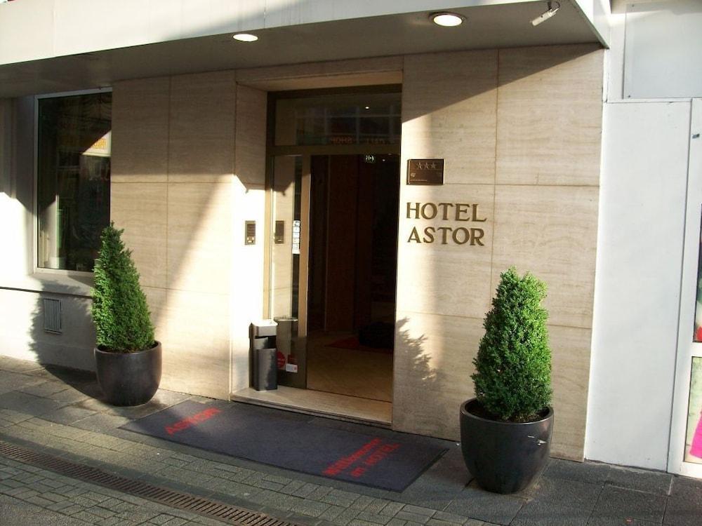 Hotel Astor Wuppertal Eksteriør billede